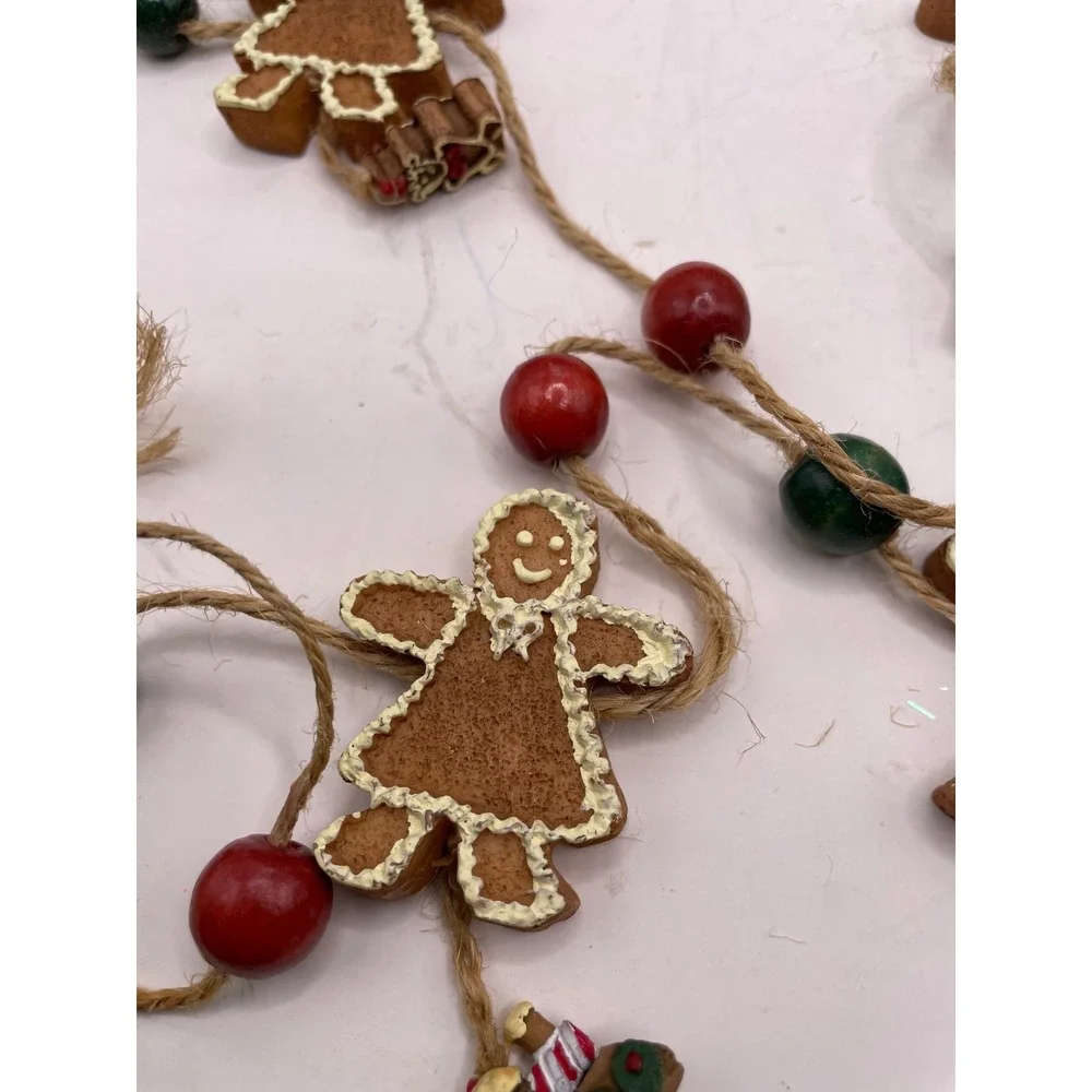 Gingerbread Ornament Collection Lot 6 Cookie Chef Figures +Garland Holiday Decor